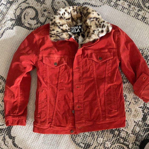 PAM & GELA FAUX FUR LINED CORDUROY TRUCKER JACKET - Picture 9 of 16